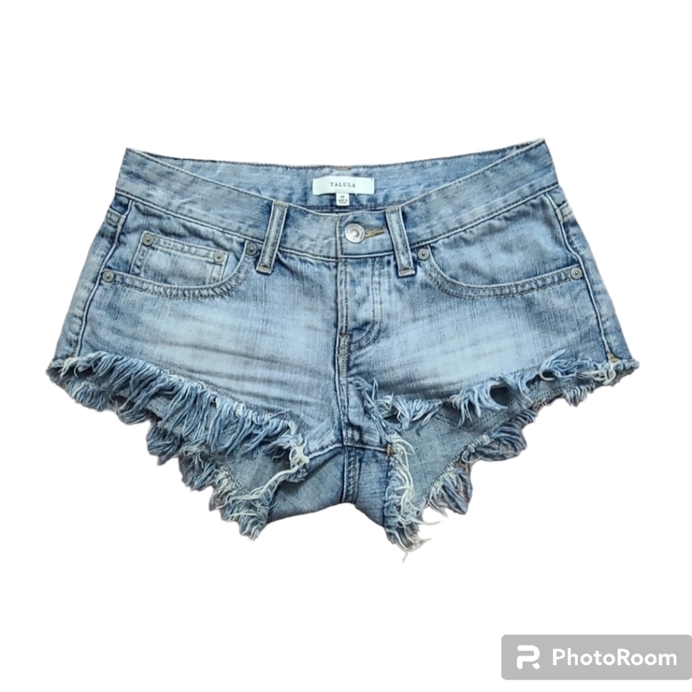 Aritzia Talula Blue Distressed Cutout Light Wash Jeans Short Women's Size 25
